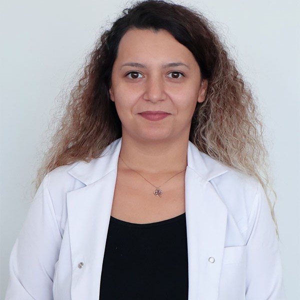 Büşra Sarı